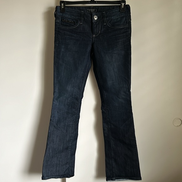 Women’s GUESS Bootcut Low Rise Jeans Size 27 - Picture 2 of 6